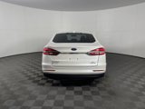 Used 2019 Ford Fusion SE image 4