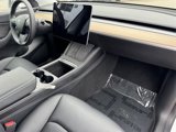 Used 2022 Tesla Model Y Long Range image 5