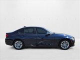 Used 2017 BMW 320i Sedan image 4