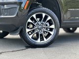 Used 2021 Jeep Grand Cherokee L Overland w/ Luxury Tech Group IV image 2