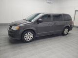 Used 2018 Dodge Grand Caravan SE w/ UConnect Hands-Free Group image 2