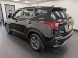 Used 2024 Kia Seltos LX image 6