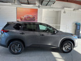 Used 2024 Nissan Rogue S image 2
