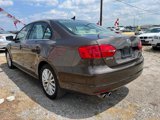 Used 2011 Volkswagen Jetta SEL image 5