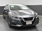 Used 2021 Nissan Versa SV image 2