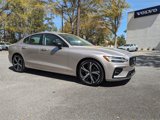 Certified 2024 Volvo S60 B5 Core image 2