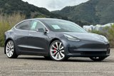 Used 2018 Tesla Model 3 Performance image 2