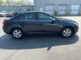 Used 2016 Chevrolet Cruze LT image 2