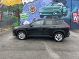 Used 2022 Toyota Corolla Cross LE image 2