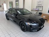 Certified 2023 Volvo S60 B5 Plus image 3