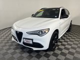 Used 2022 Alfa Romeo Stelvio Veloce image 3