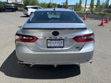 Used 2022 Toyota Camry SE image 4