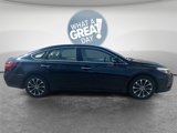 Used 2016 Toyota Avalon XLE Premium image 2