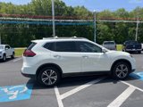 Used 2019 Nissan Rogue SV w/ Premium Package image 5