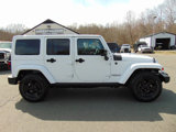 Used 2015 Jeep Wrangler Unlimited Sahara image 2