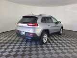 Used 2018 Jeep Cherokee Latitude image 4