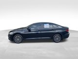 Used 2019 Volkswagen Jetta SEL image 4