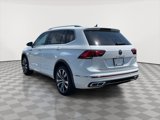 Used 2022 Volkswagen Tiguan SEL R-Line image 5