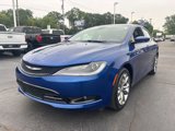 Used 2015 Chrysler 200 S w/ Comfort Group image 2