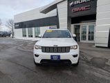 Used 2020 Jeep Grand Cherokee Altitude image 2
