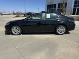 Used 2023 Toyota Camry LE image 2