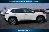 Used 2023 Nissan Rogue SV image 2