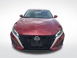 Used 2024 Nissan Altima 2.5 SV w/ SV Premium Package image 3