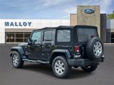 Used 2017 Jeep Wrangler Unlimited Sahara w/ Connectivity Group image 3