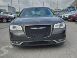 Used 2015 Chrysler 300 C image 3
