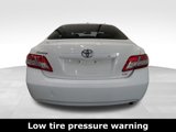 Used 2011 Toyota Camry LE image 5