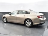 Used 2022 Chevrolet Malibu LT image 2