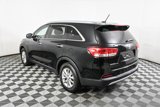 Used 2017 Kia Sorento LX image 3