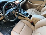 Certified 2025 Porsche Macan image 4
