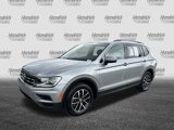 Used 2021 Volkswagen Tiguan SE w/ Panoramic Sunroof Package image 5