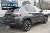 Used 2017 Jeep Compass Limited image 5