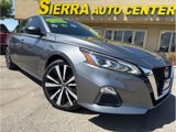 Used 2021 Nissan Altima 2.5 SR w/ SR Premium Package image 3