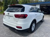 Used 2019 Kia Sorento LX image 5
