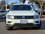 Used 2020 Volkswagen Tiguan SE image 2