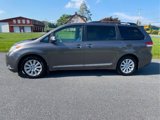 Used 2014 Toyota Sienna Limited image 2