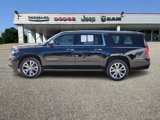 Used 2019 Chevrolet Suburban Premier image 3