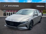 Used 2022 Hyundai Elantra SEL w/ Convenience Package image 2