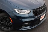 New 2025 Chrysler Pacifica Premium image 2