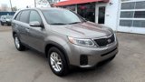 Used 2014 Kia Sorento LX image 3