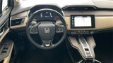 Used 2018 Honda Clarity Touring image 4