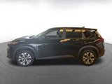 Used 2023 Nissan Rogue SV image 3