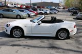 Used 2018 FIAT 124 Spider Classica w/ Technology Group image 2
