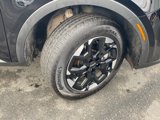 Used 2024 Kia Sorento S image 6