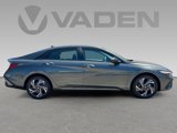 New 2025 Hyundai Elantra Sport image 2
