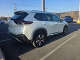 Used 2023 Nissan Rogue SL w/ SL Premium Package image 3