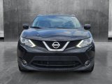Used 2017 Nissan Rogue Sport SV w/ SV Premium Package image 2
